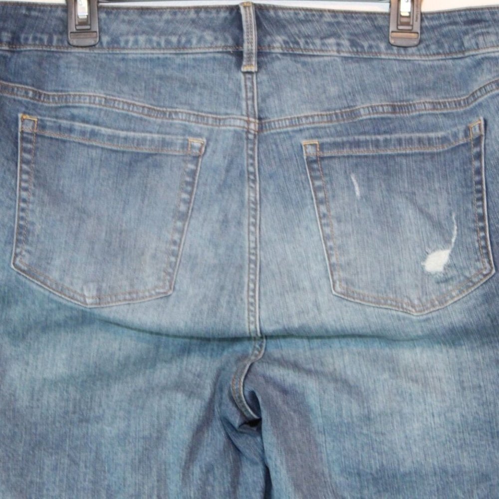 Torrid Boyfriend Straight Jean Vintage Stretch Medium Wash Plus Size 18 H13551 - Picture 9 of 10